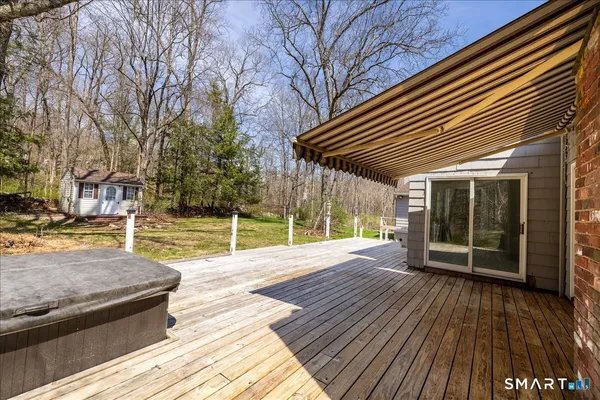 $650,000 | 370 Quaker Farms Road, Southbury, CT 06488