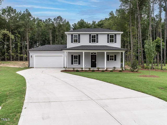 $364,450 | 337 Green Pines Estates Drive, Kenly, NC 27542