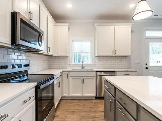 $364,450 | 337 Green Pines Estates Drive, Kenly, NC 27542