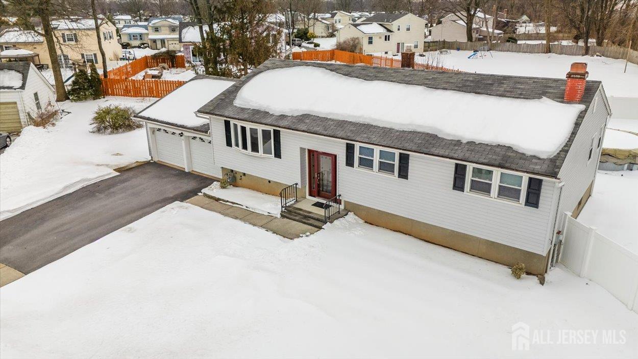 10 Elizabeth Court Edison, NJ 08817 - Photo 30 of 38