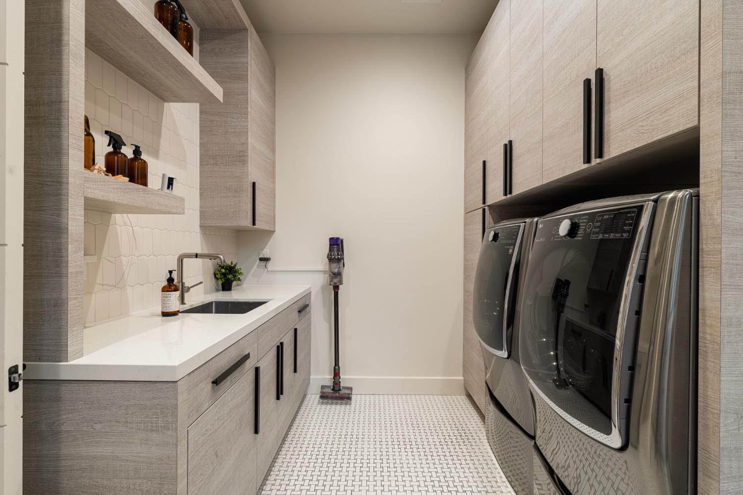 5331 Barton Road Loomis, CA 95650 - Photo 46 of 92