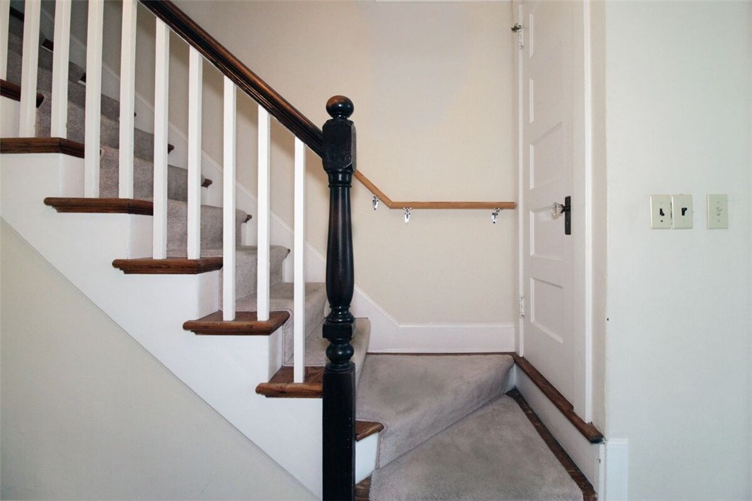 53 Old Fort Road Newport, RI 02840 - Photo 11 of 40 Banister & Coat Closet