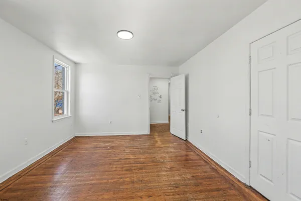 $2,200 | 3625 Winchester Avenue, Unit 3, Atlantic City, NJ 08401