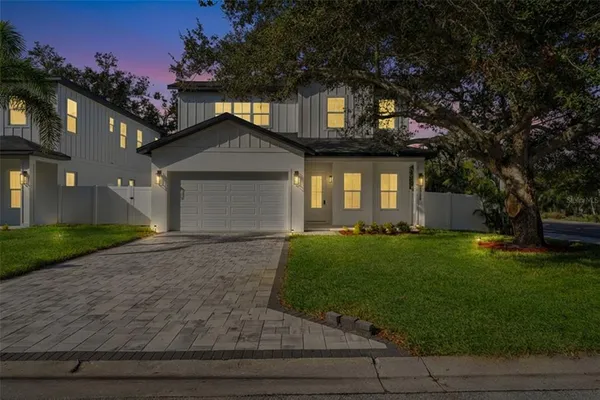 $999,999 | 10198 Hodson Place, Seminole, FL 33776