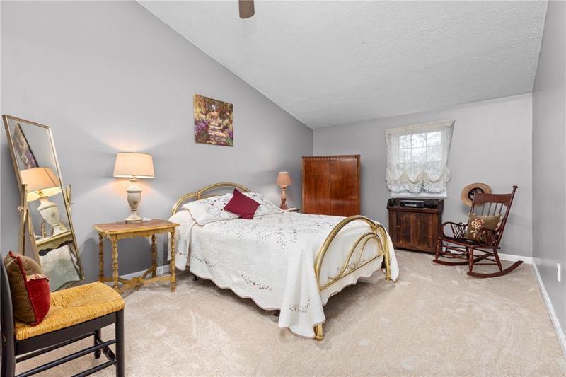 4746 Bayfield Road Allison Park, PA 15101 - Photo 19 of 33 Gallery Image 19