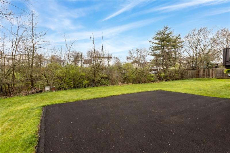 4746 Bayfield Road Allison Park, PA 15101 - Photo 32 of 33 Gallery Image 32