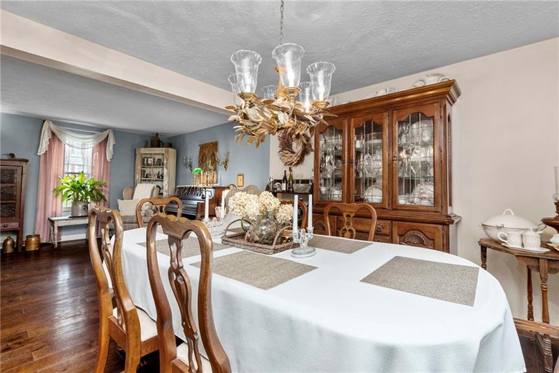 4746 Bayfield Road Allison Park, PA 15101 - Photo 7 of 33 Gallery Image 7