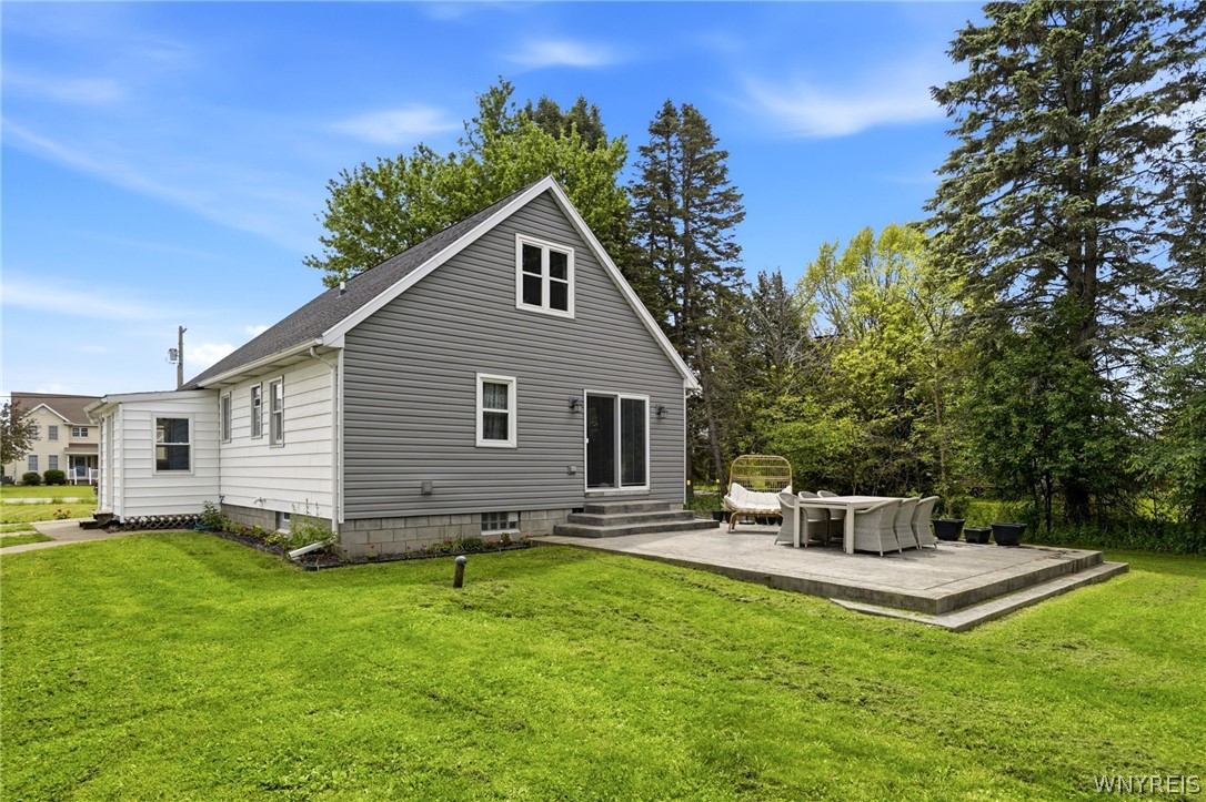 910 Girdle Road East Aurora, NY 14052 - Photo 38 of 39