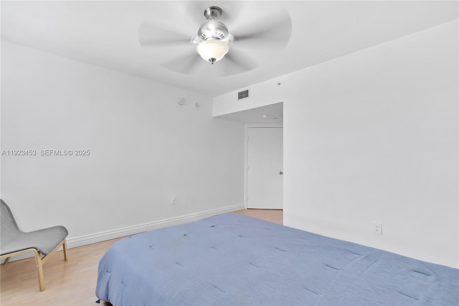 1330 West Avenue, Unit 1009 Miami Beach, FL 33139 - Photo 22 of 43 a view of a room with a ceiling fan