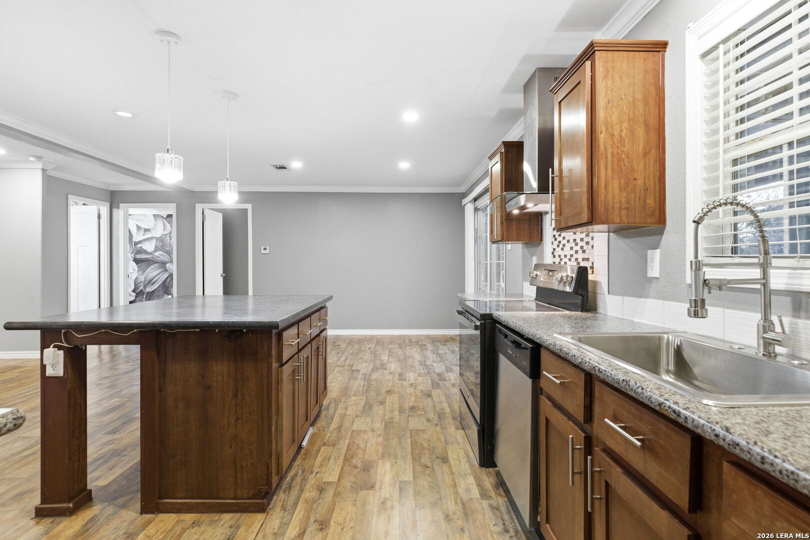 2383 Tomblin Road Bigfoot, TX 78005 - Photo 15 of 61