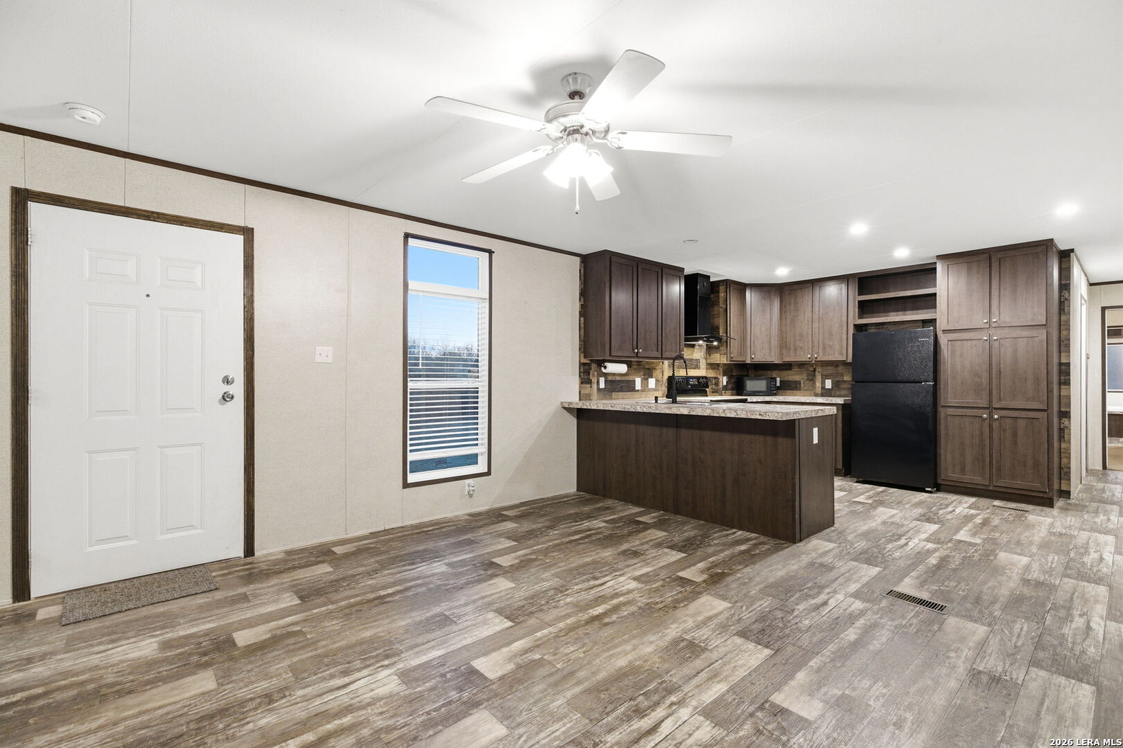 2383 Tomblin Road Bigfoot, TX 78005 - Photo 34 of 61