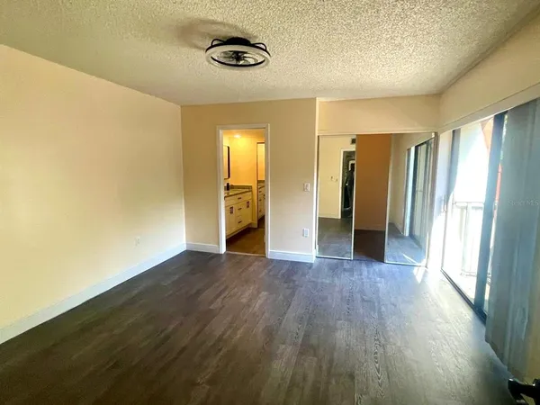 $2,200 | 2712 14th Court, Palm Harbor, FL 34684