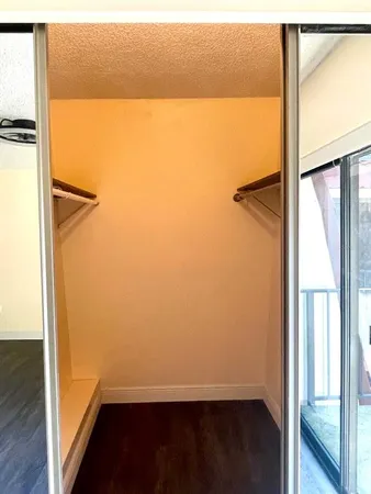 $2,200 | 2712 14th Court, Palm Harbor, FL 34684