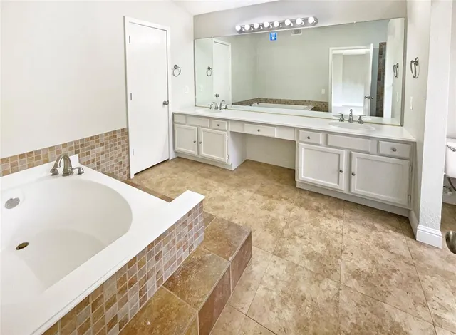 $365,000 | 6840 North Park Drive, North Richland Hills, TX 76182