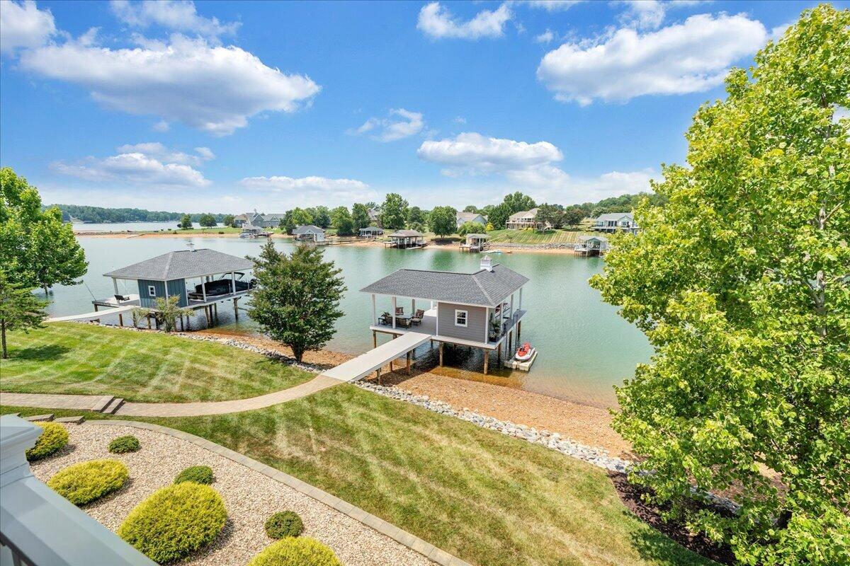 290 Sunset Pointe Drive Moneta, VA 24121 - Photo 49 of 68 053-MIB02741
