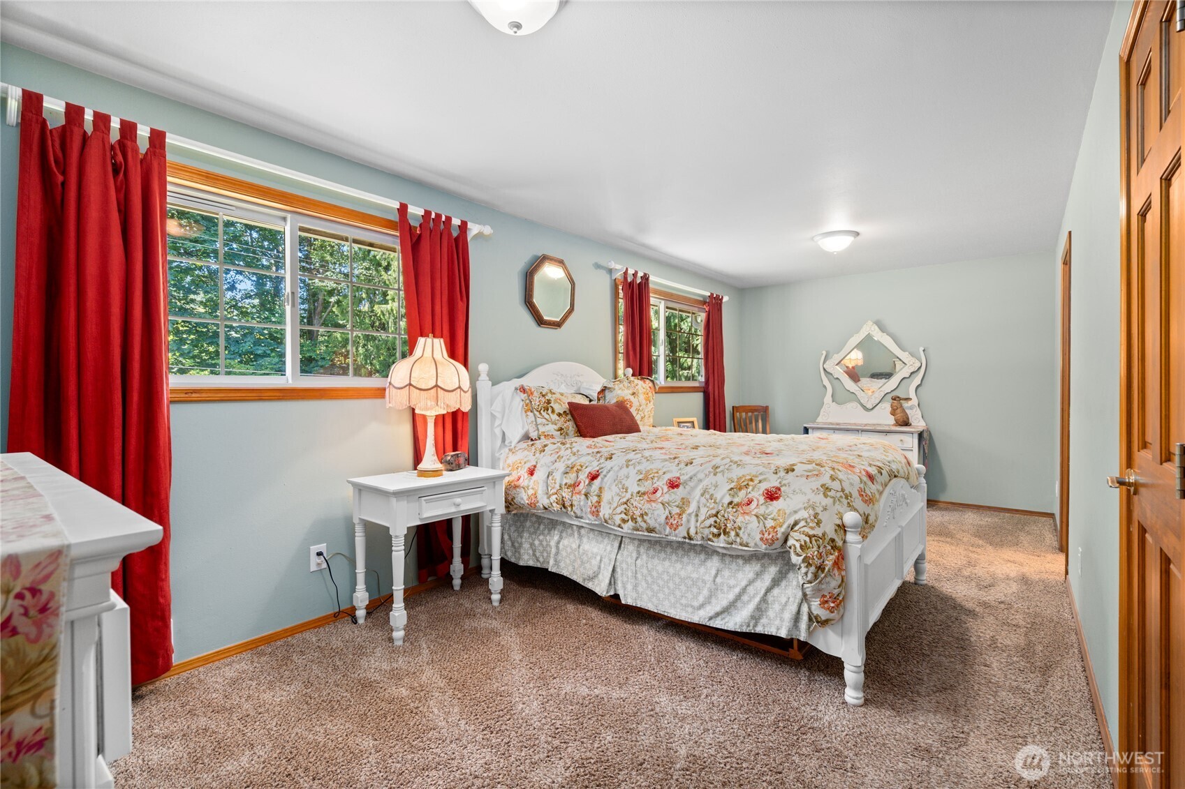 3915 Silvana Terrace Road Stanwood, WA 98292 - Photo 19 of 40 a bedroom with a bed and window