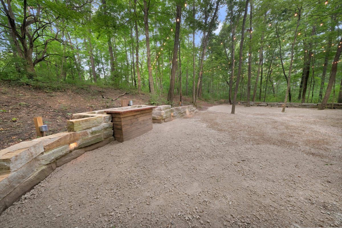 2-3 Timber Ridge Lane Mansfield, IL 61854 - Photo 9 of 104