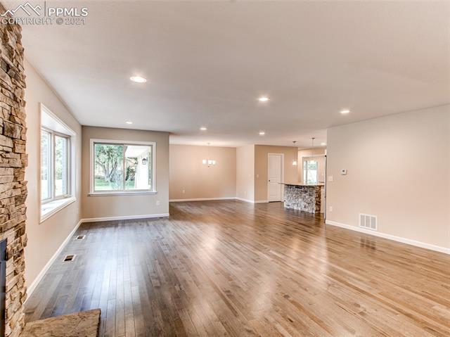 7 Sequoyah Road Colorado Springs, CO 80906 - Photo 4 of 40