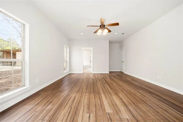 $639,000 | 1919 Bend Of The Bosque Road, China Spring, TX 76633