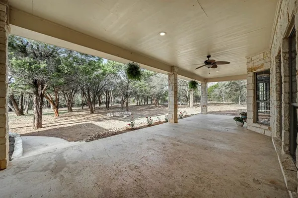 $639,000 | 1919 Bend Of The Bosque Road, China Spring, TX 76633