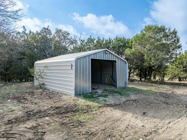 $639,000 | 1919 Bend Of The Bosque Road, China Spring, TX 76633