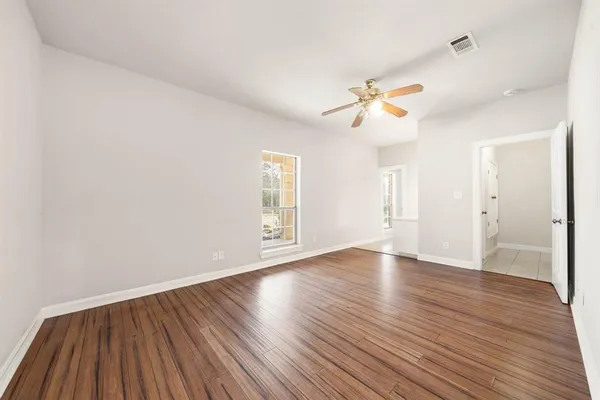 $639,000 | 1919 Bend Of The Bosque Road, China Spring, TX 76633