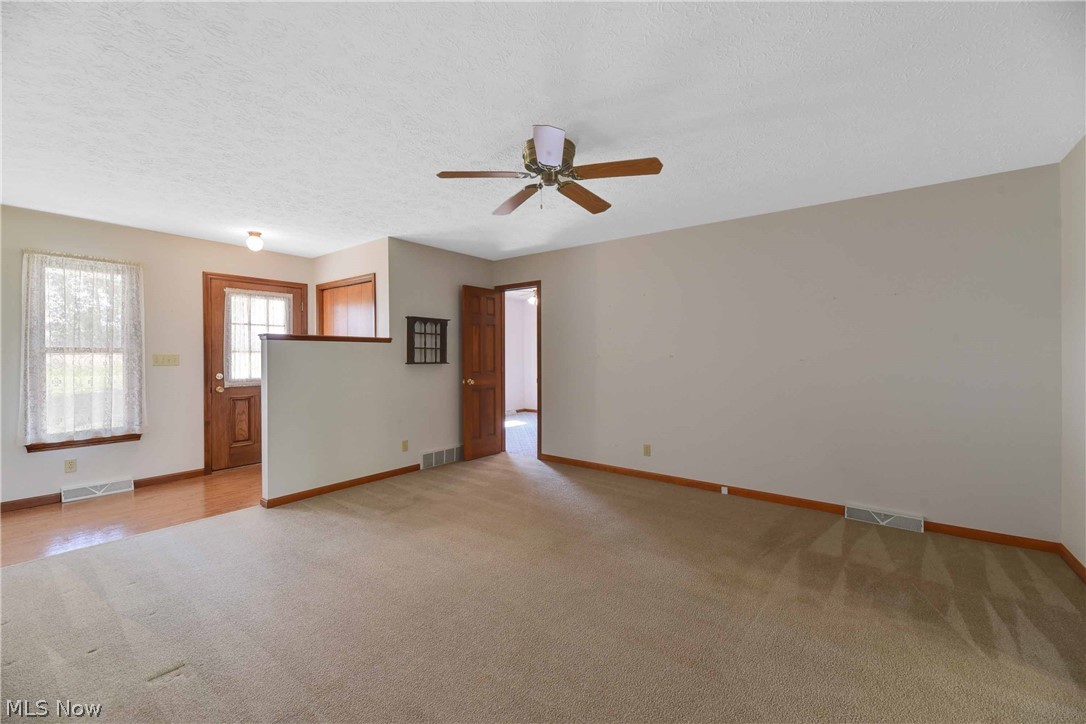 11600 Green Road Wakeman, OH 44889 - Photo 5 of 35