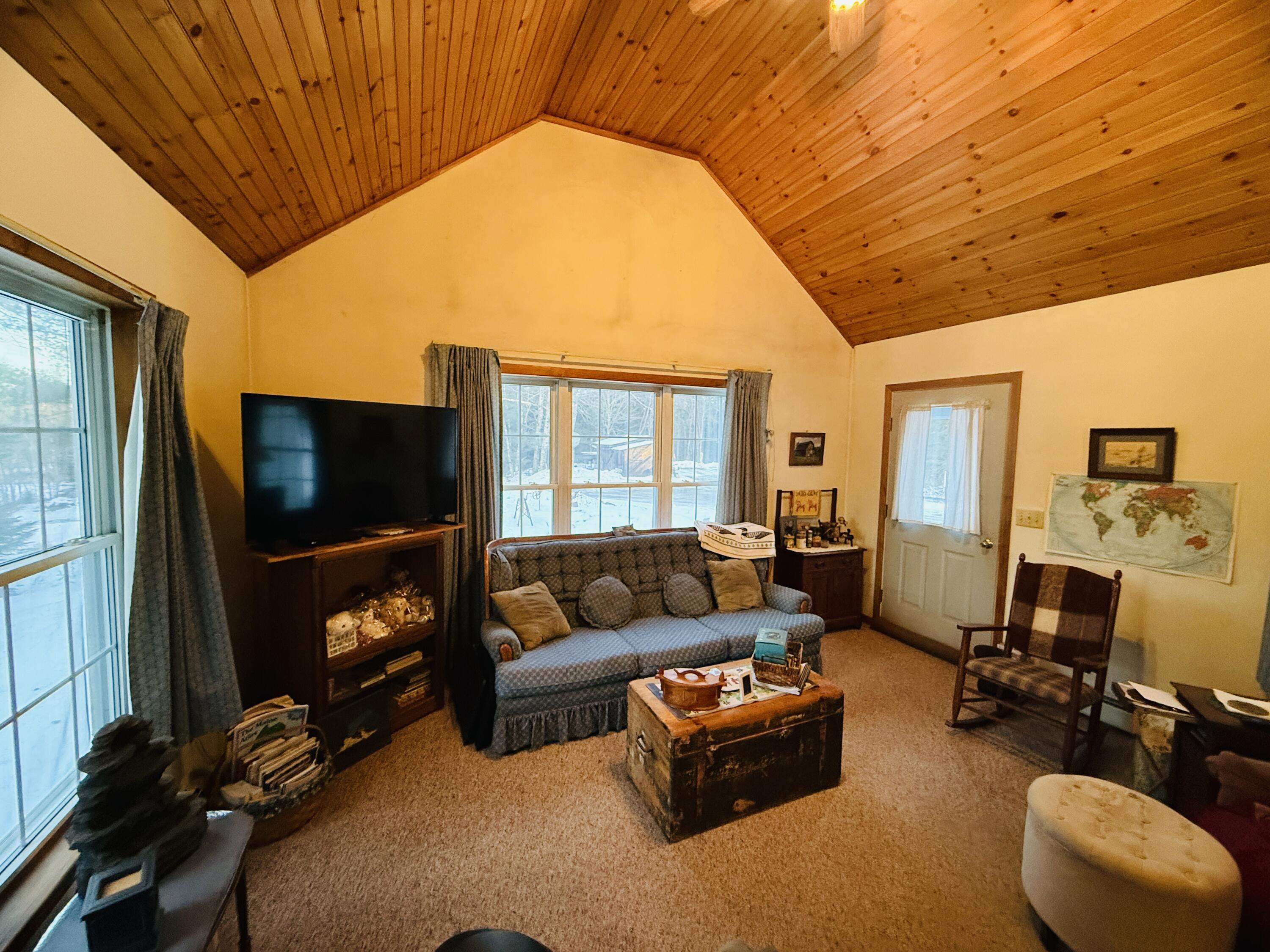 15 Webber Lane Ellsworth, ME 04605 - Photo 4 of 19 IMG_3509