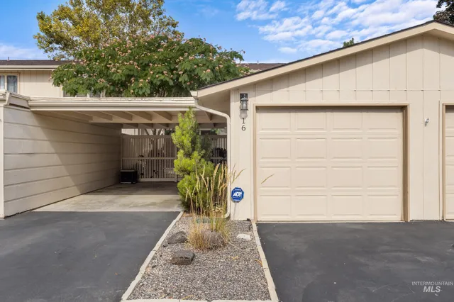 $435,000 | 3001 South Roosevelt Street, Unit 16 16, Boise, ID 83705