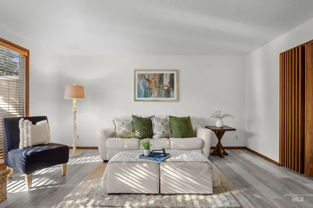 $435,000 | 3001 South Roosevelt Street, Unit 16 16, Boise, ID 83705