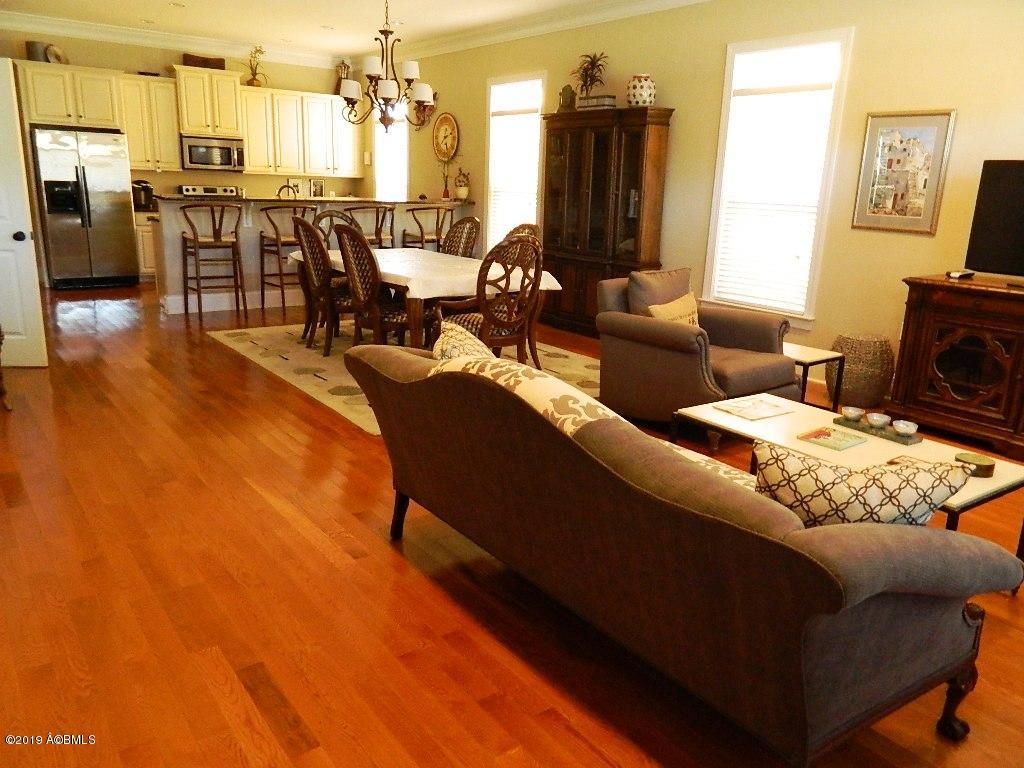 905 12th Street Port Royal, SC 29935 - Photo 5 of 31 016