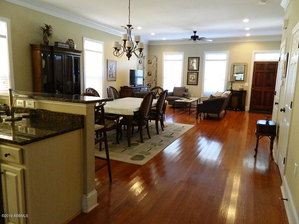 905 12th Street Port Royal, SC 29935 - Photo 6 of 31 017