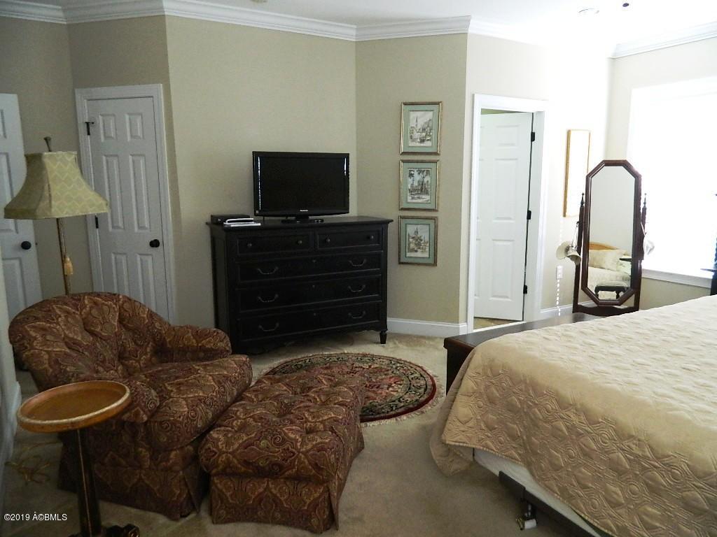 905 12th Street Port Royal, SC 29935 - Photo 9 of 31 011