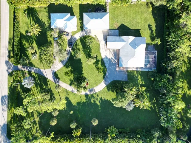 $5,500 | 2950 Coach House Lane, Naples, FL 34105