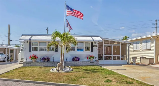 $215,000 | 2005 Ohio Avenue, Bradenton, FL 34207