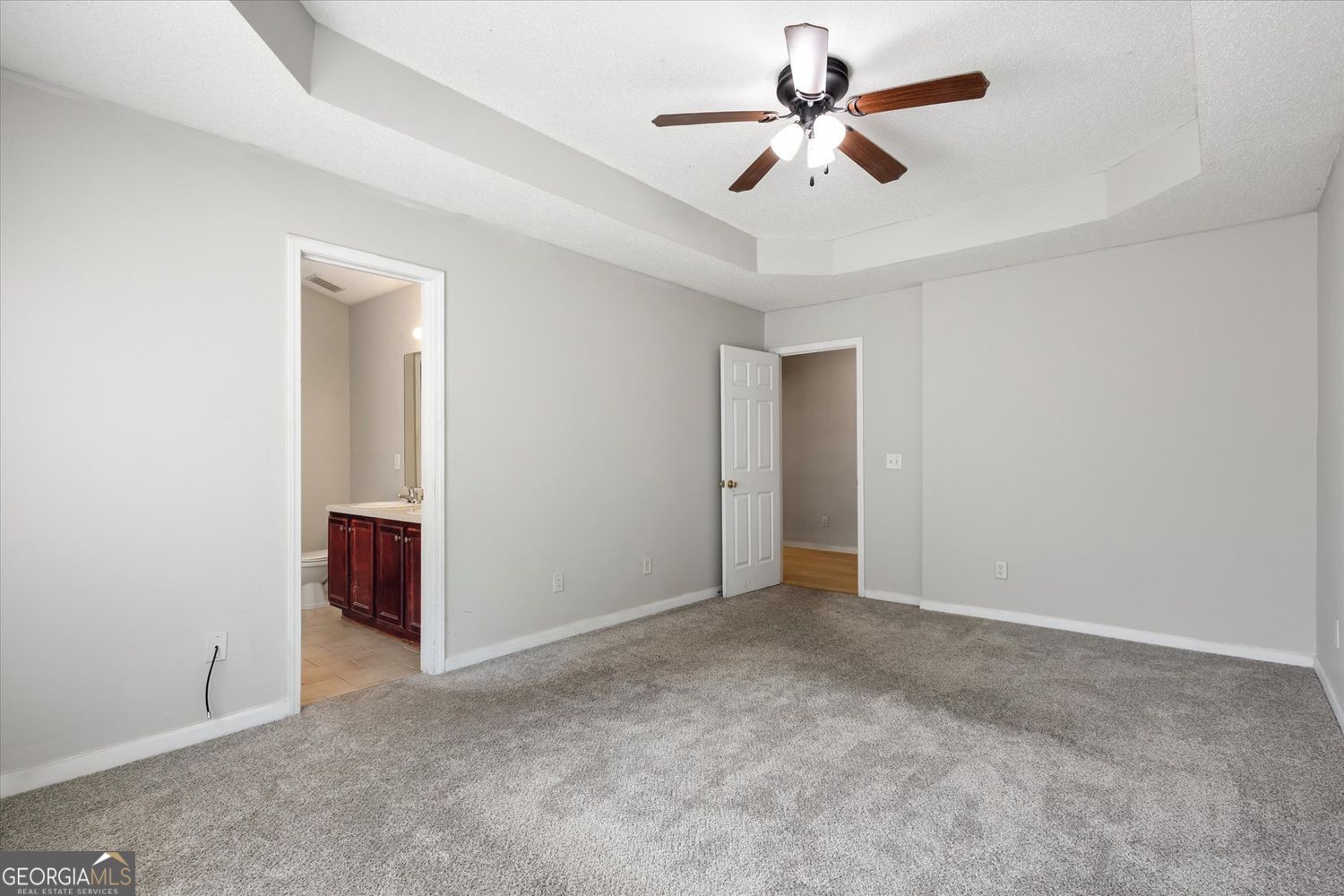 118 Covington Cove Byron, GA 31008 - Photo 17 of 21 a view of an empty room and chandelier fan