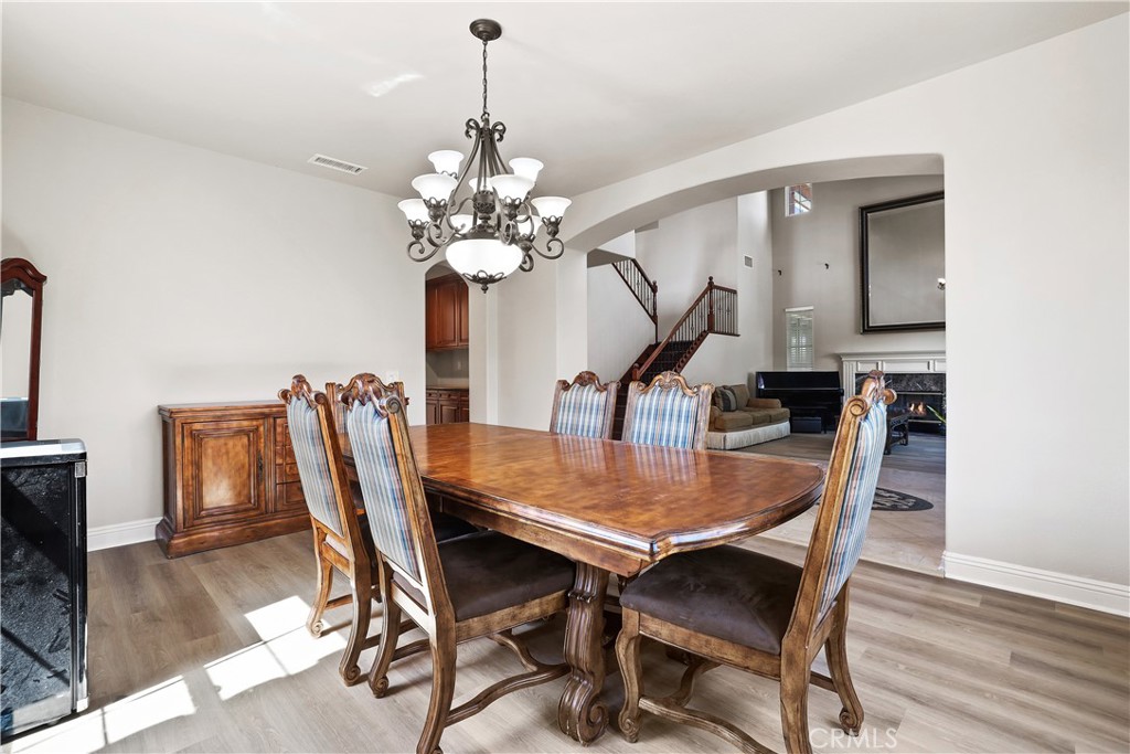 1055 Lowry Ranch Road Corona, CA 92881 - Photo 14 of 75