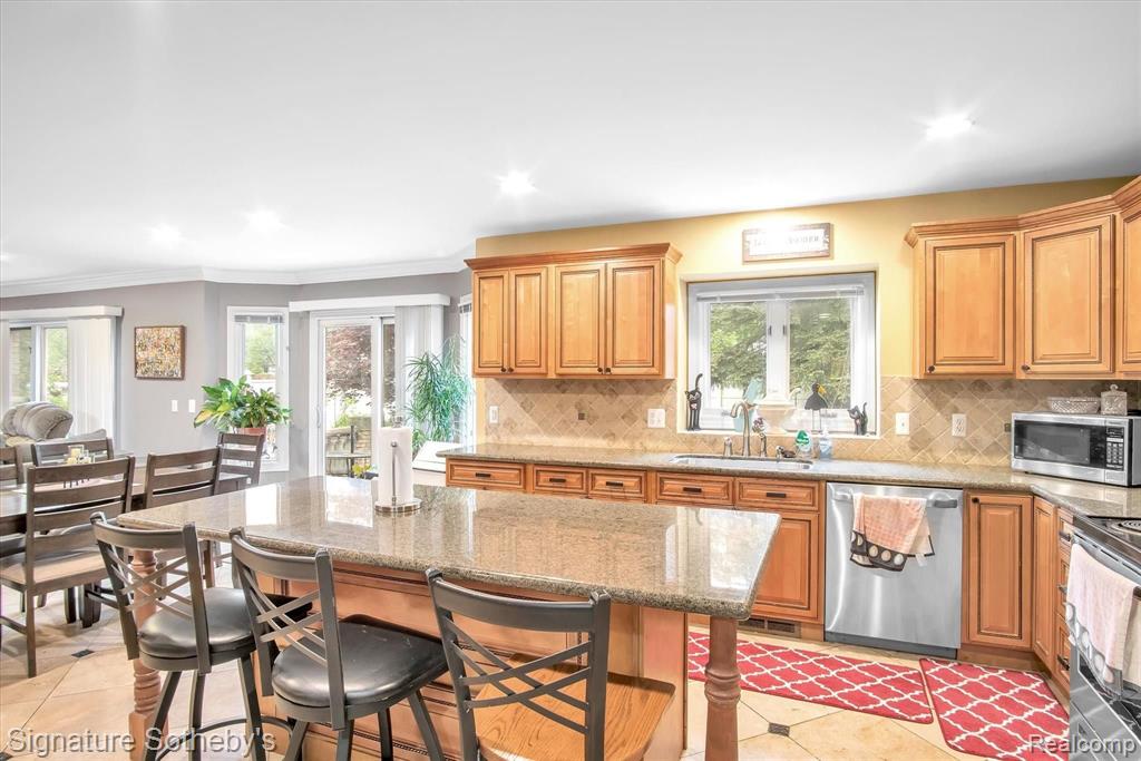 3178 Avalon Road Rochester, MI 48309 - Photo 20 of 54