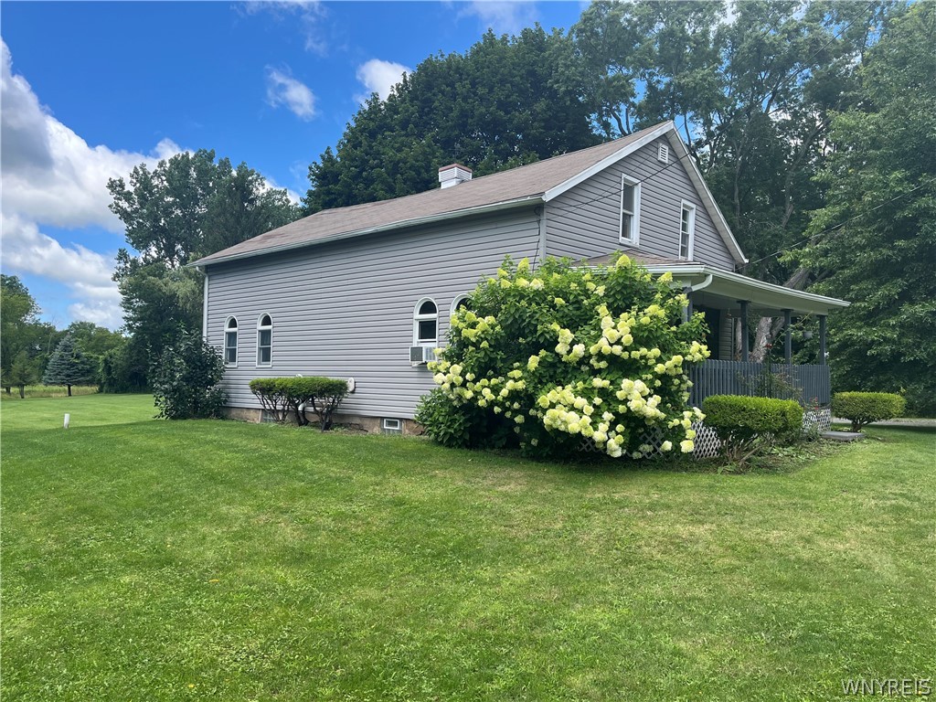 8578 Powers Road Batavia, NY 14020 - Photo 3 of 30 Gallery Image 3