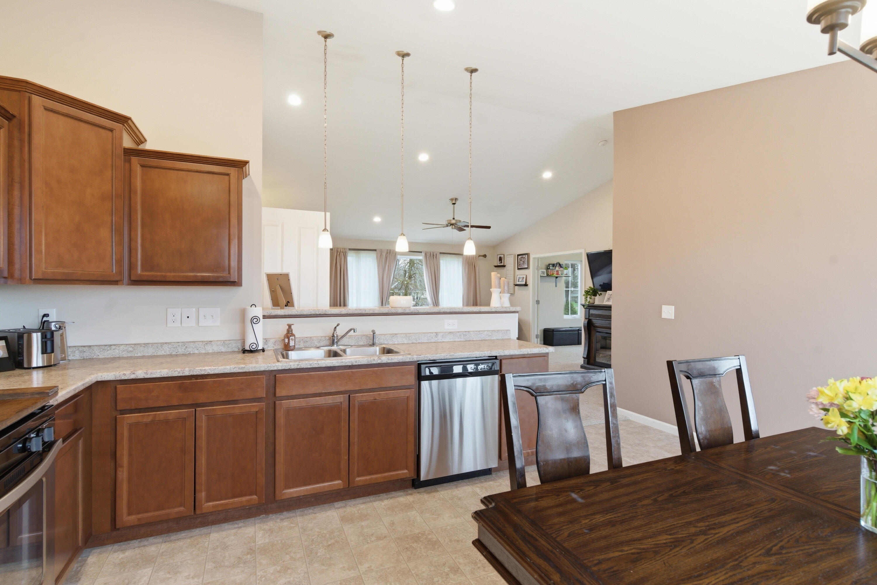 15148 Portage Road Vicksburg, MI 49097 - Photo 11 of 36 DSC08888