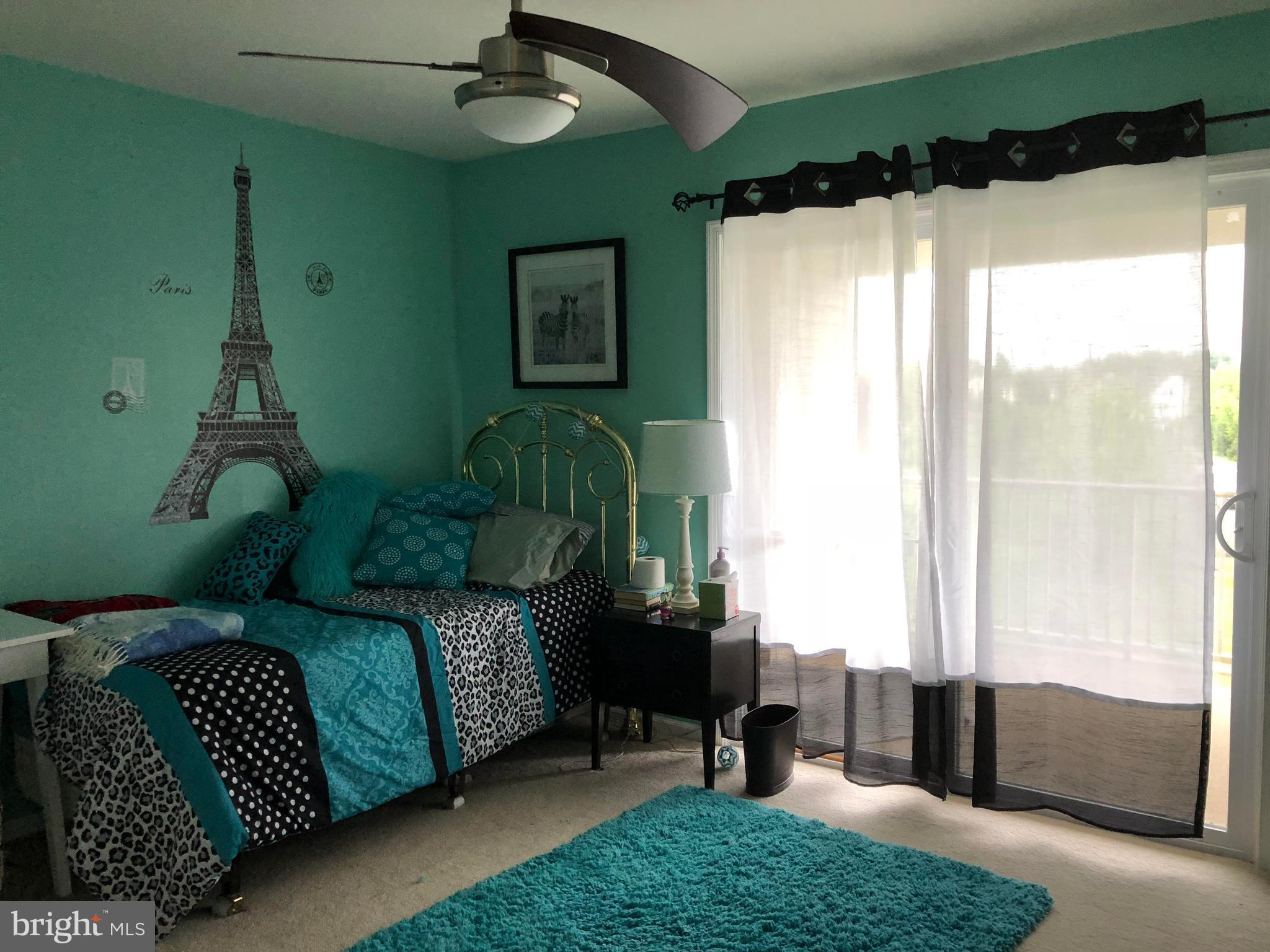 9 Cypress Point Road Westampton, NJ 08060 - Photo 17 of 32 Bedroom with balcony