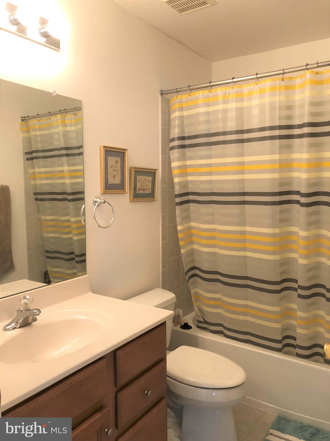 9 Cypress Point Road Westampton, NJ 08060 - Photo 20 of 32 Hall Bath