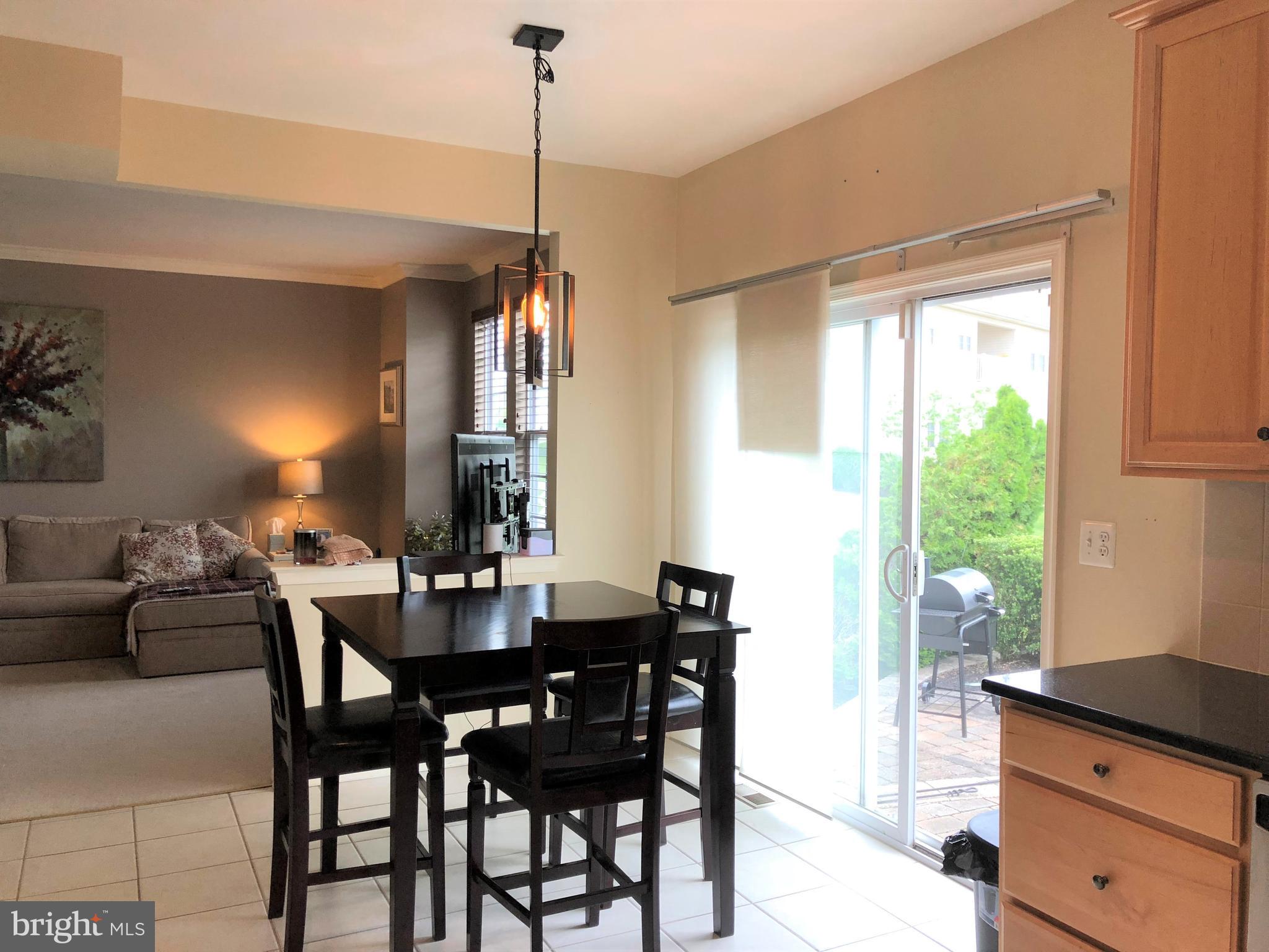 9 Cypress Point Road Westampton, NJ 08060 - Photo 8 of 32 Breakfast area