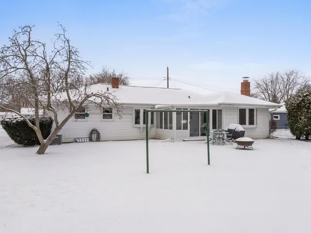 $269,967 | 2136 Richmond Avenue, Manitowoc, WI 54220