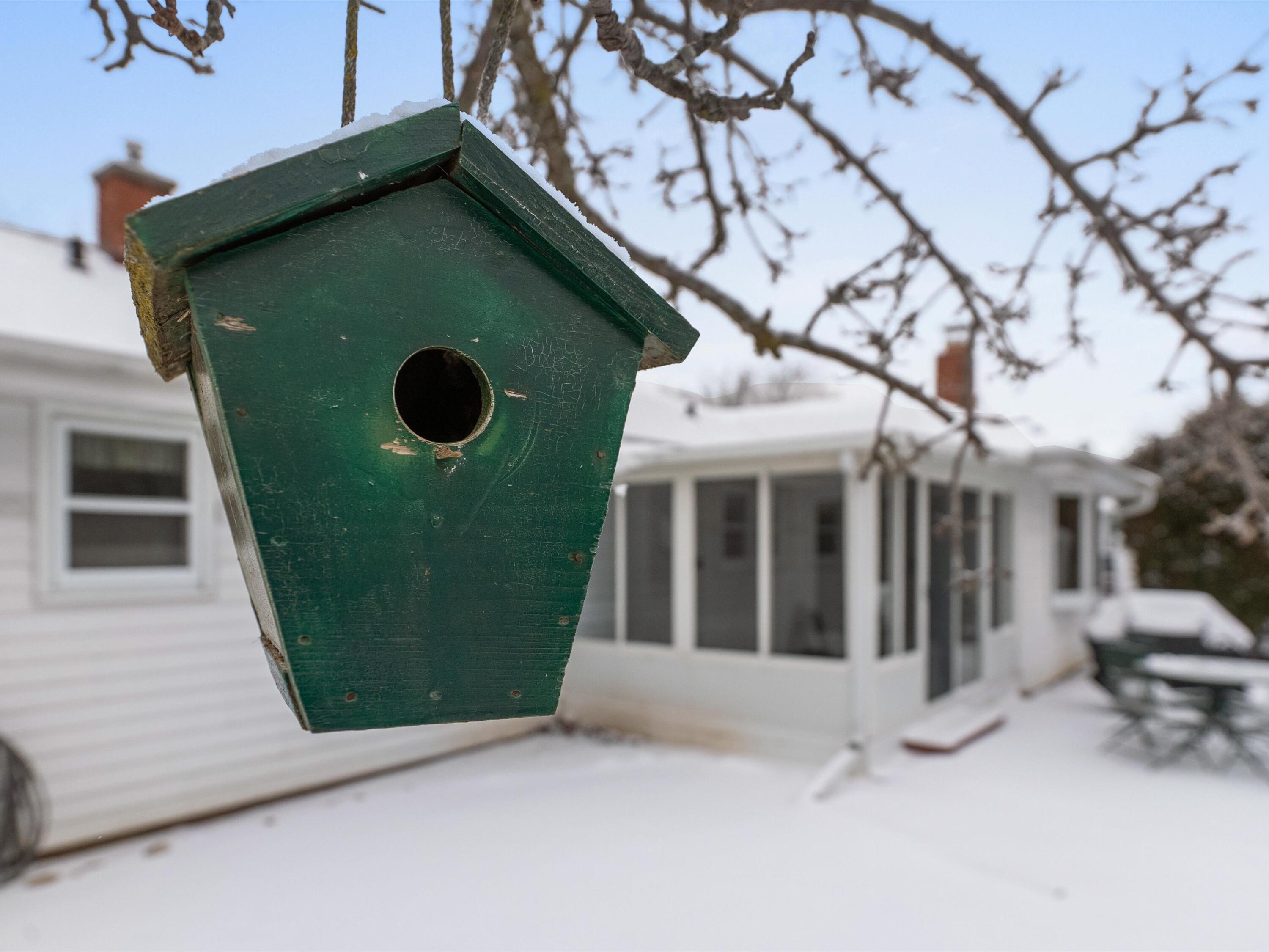 2136 Richmond Avenue Manitowoc, WI 54220 - Photo 21 of 31 Two Homes in One
