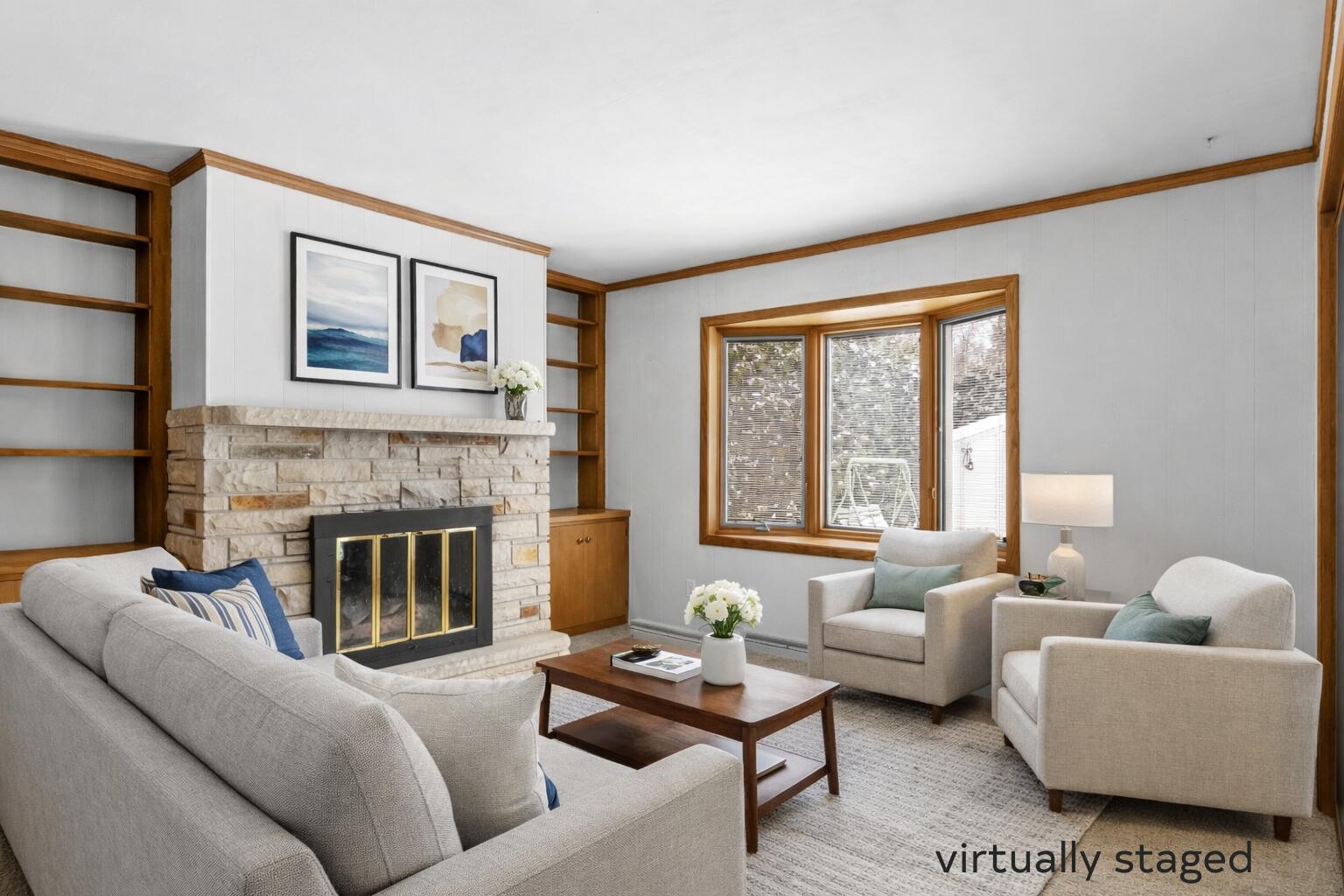 2136 Richmond Avenue Manitowoc, WI 54220 - Photo 7 of 31 Virtually Staged Den