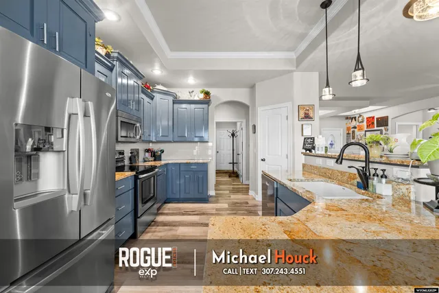 $648,900 | 6160 Coronado Drive, Casper, WY 82609