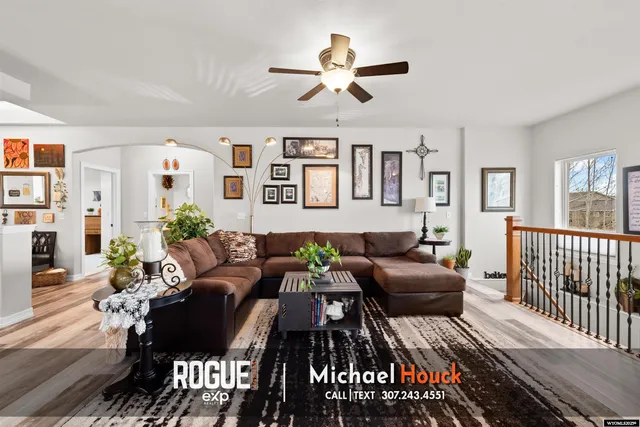 $648,900 | 6160 Coronado Drive, Casper, WY 82609