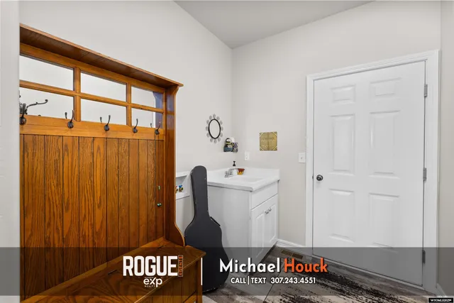 $648,900 | 6160 Coronado Drive, Casper, WY 82609