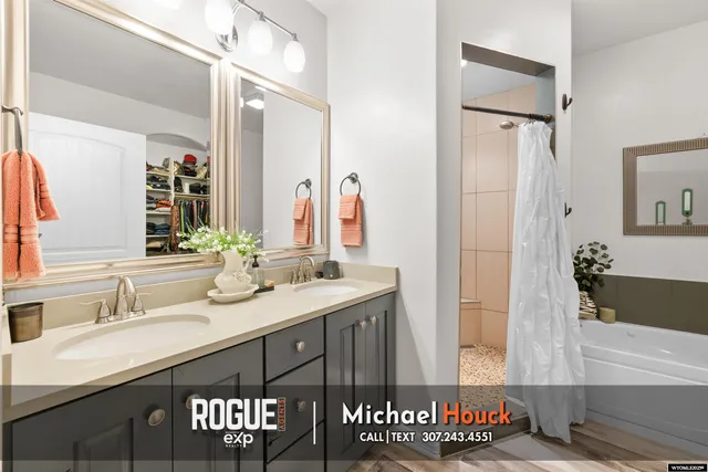 $648,900 | 6160 Coronado Drive, Casper, WY 82609